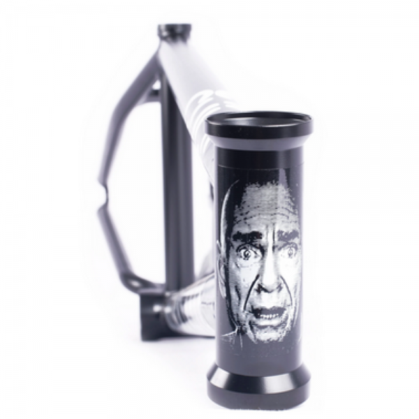 CULT HEAVEN'S GATE / Brandon Begin - Black / 20.75"